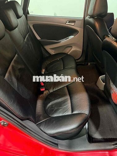 Hyundai Accent Blue 2014 1.4AT hatchback Đỏ