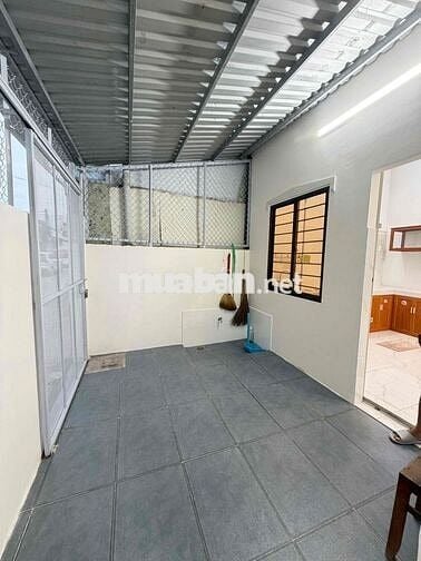 Nhà 135m2 mới 2 phòng hẻm ô tô gần ĐH Cần Thơ