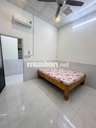 Nhà 135m2 mới 2 phòng hẻm ô tô gần ĐH Cần Thơ