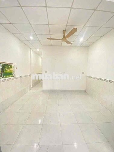 Nhà 2 phòng hẻm đường Mậu Thân - Gần chợ Xuân Khánh