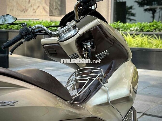 Honda PCX 2011 nhập Thái nguyên zin số đẹp 8979