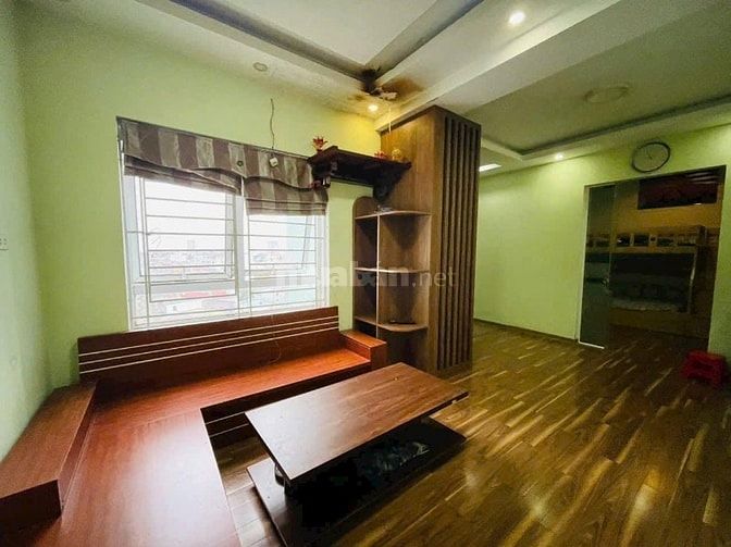 Chính chủ cho thuê chung cư Phú Thọ -2PN, nội thất tốt giá 12tr5/th