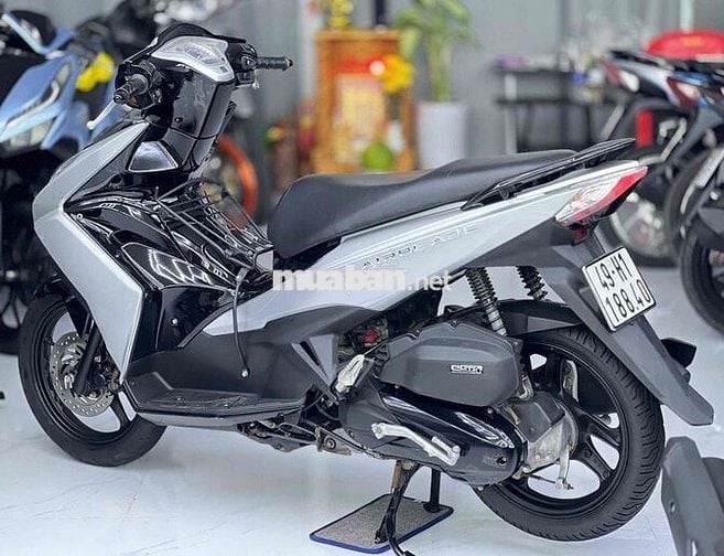 Honda Air Blade 125 2015  nợ xấu trả trước 9tr