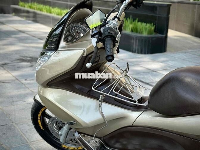 Honda PCX 2011 nhập Thái nguyên zin số đẹp 8979