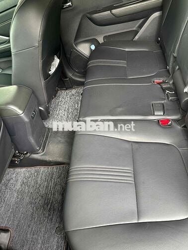 Mitsubishi Xpander Premium 2026 Đen 19.131 km