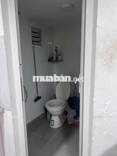 CHÍNH CHỦ PASS PHÒNG VỀ QUÊ, HĐ CÒN 6 THÁNG

