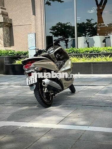 Honda PCX 2011 nhập Thái nguyên zin số đẹp 8979