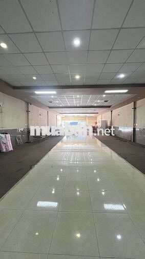 Nhà MTKD 10x40m, làm Showroom - kho hàng, ĐS 3, Khu DC Vĩnh Lộc