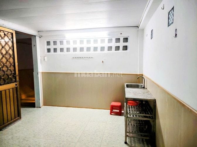 Cho thuê phòng trọ 16 m2 giá rẻ, phòng trống, Wc riêng, bếp riêng