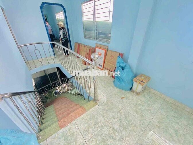 CHO THUÊ MẶT TIỀN 4.5X17M LÊ VĂN LƯƠNG NGAY LOTTE MARRT Q7