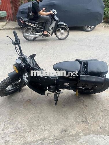 Honda 70cc độ màu Đen
