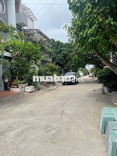 LÔ ĐẤT BIỆT THỰ 169,2M2 HẺM XE HƠI 1419 LÊ VĂN LƯONG KẾ CẦU LONG KIỂN