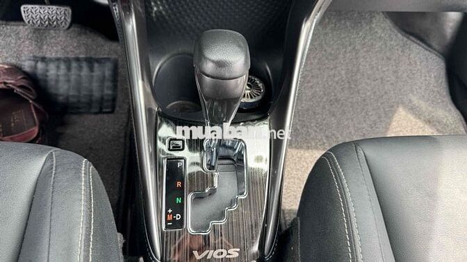 Toyota Vios E CVT 2023 54.000km xe gia đình chuẩn