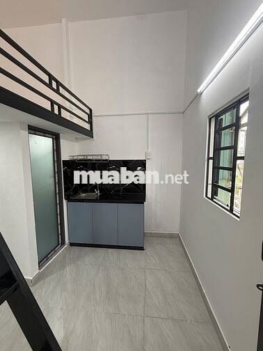 Duplex mới 100% giá rẻ Gác cao 1m7 Ngay Đh Văn Lang UEF FTU HUTECH 