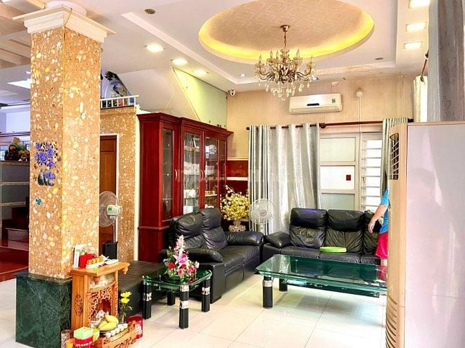 Bán biệt thự 468/ Phan Văn Trị, P.7, Gò Vấp: 8 x 14, giá 19,5 tỷ.