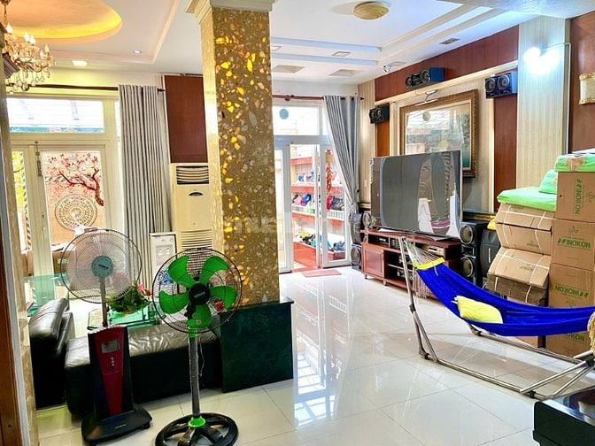 Bán biệt thự 468/ Phan Văn Trị, P.7, Gò Vấp: 8 x 14, giá 19,5 tỷ.