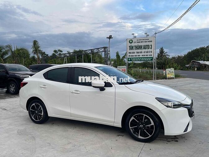 Mazda 2 1.5 Luxury 2025 Sedan lướt chỉ 12.000km