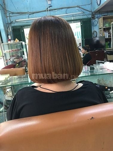 Cần thợ phụ uốn tóc Quận 11 .uốn tóc Vân   418/17 minh phụng 