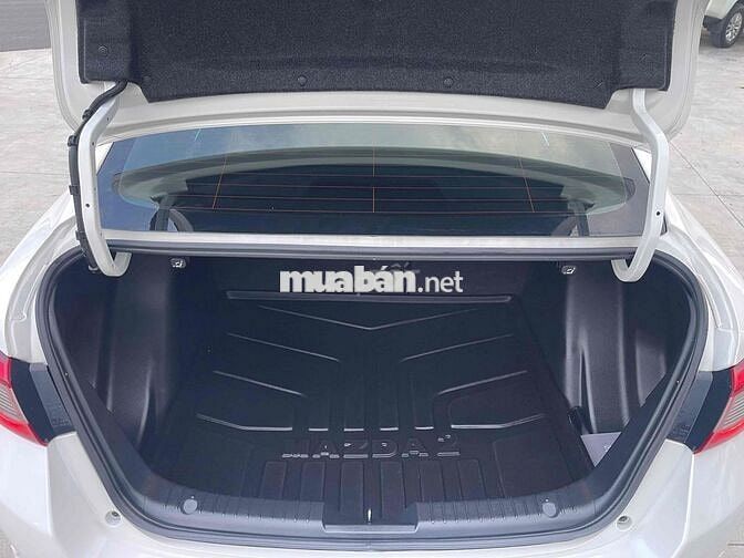 Mazda 2 1.5 Luxury 2025 Sedan lướt chỉ 12.000km