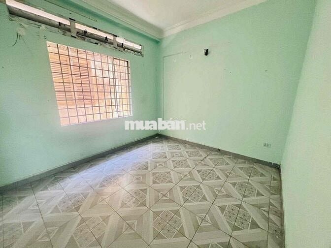 - Nhà cho thuê  1 trệt 2 lầu mặt tiền đường Phan Chu Trinh khu vực sầm