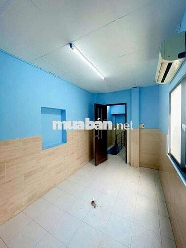 Nhà ngay chợ Bến Thành, trung tâm Q1