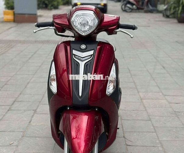 Yamaha Grande Đỏ Sài Gòn