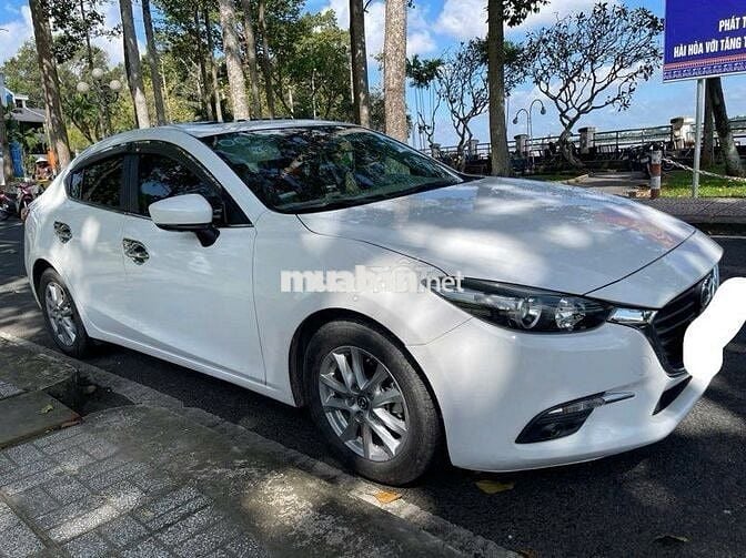Mazda Mazda 3 2017 Trắng 10 vạn