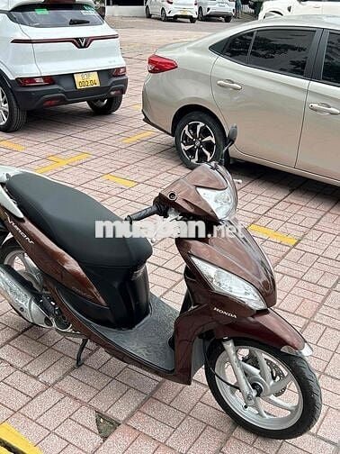 Honda Vision 2025 Nâu
