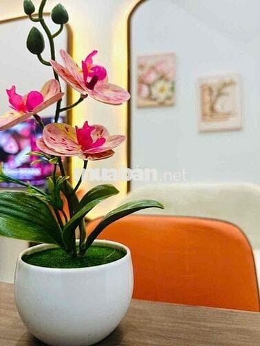 SIÊU HIẾM CĂN HỘ TÁCH BẾP BAN CÔNG FULL NỘI THẤT