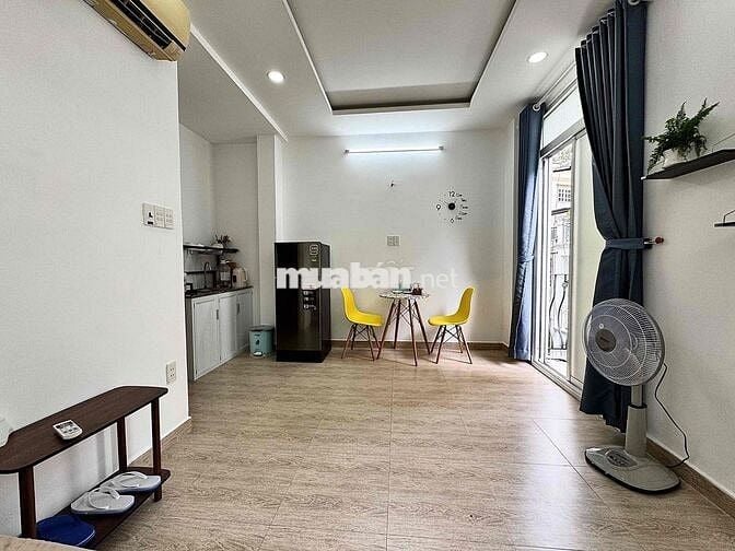 🏠 Căn Hộ 2 Ban Công - Ngay Trung Tâm Quận 1 - Full Nội Thất - An ninh