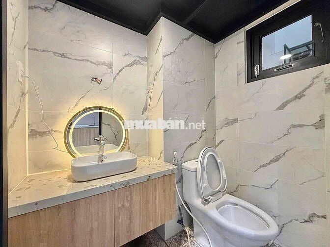 trống lại studio full nội thất🔥tô ký🔥đông bắc🔥phần mềm quang trung
