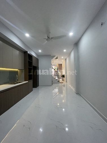 Bán nhà mới xây hẻm nhựa ô tô khu Vip Bàu Cát 
