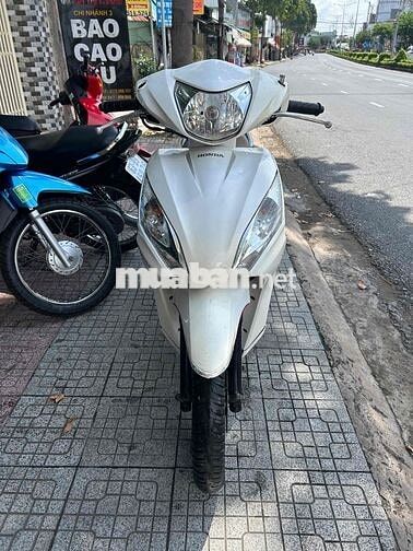 Honda Vision Fi zin êm chính chủ
