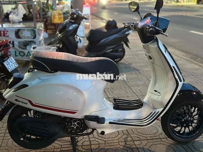 Piaggio Vespa Sprint 2025 Trắng 9600 km