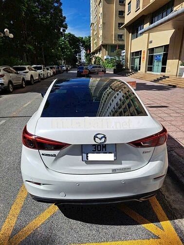 Mazda Mazda 3 2.0 Cao cấp 2015 Trắng 13 vạn