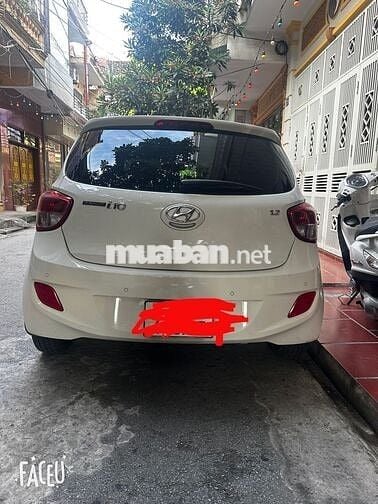 Hyundai i10 Hanback 1.2 Trắng 2015 67500km