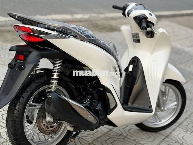 Honda SH 125i 2021 Trắng, Có hỗ trợ góp