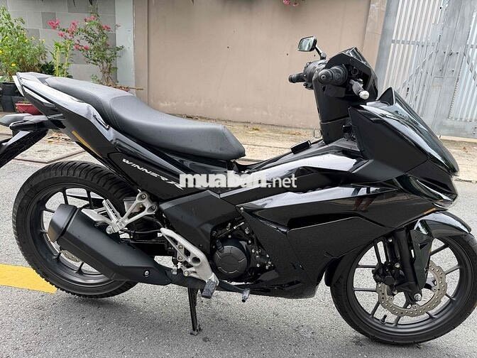 Honda Winner R 2025 Đen 6000 km Chính Chủ