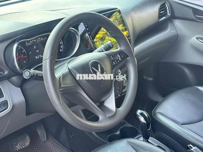 VinFast Fadil Base 2021 Đỏ 76000 km