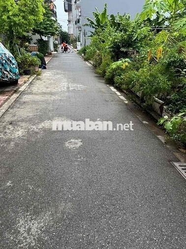 chuyển nhượng nhà làm văn phòng hoặc ở