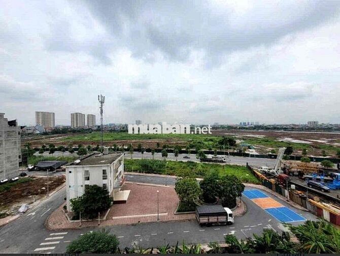 chuyển nhượng nhà làm văn phòng hoặc ở