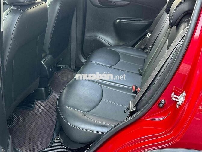VinFast Fadil Base 2021 Đỏ 76000 km