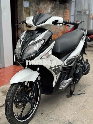 Yamaha Nouvo LX Thể thao Trắng đen 2012