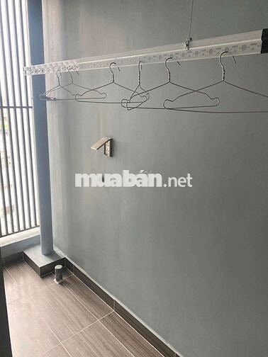 Pass 1 PN trong cc 2 PN tới làng Đại học trong 5p