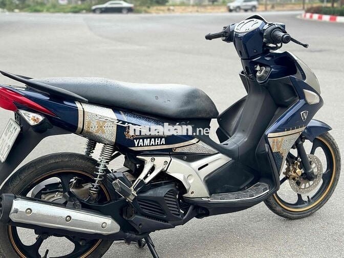 Yamaha Nouvo LX Xanh bạc tiết kiệm xăng