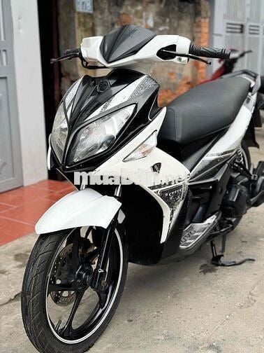 Yamaha Nouvo LX Thể thao Trắng đen 2012