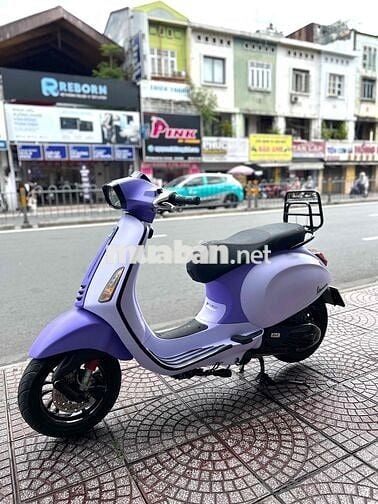 Piaggio Vespa Sprint 125 2018 Tím
