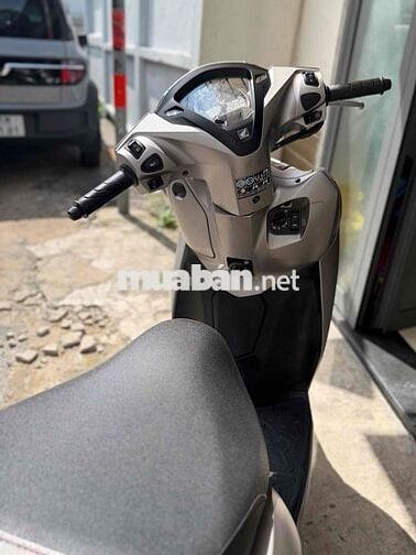 Honda Lead 2023 4val đặc biệt Bạc 16.000km