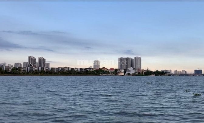 Phòng trọ 84m2 giá rẻ, Phòng ngủ 30 m2, bếp 16 m2, wc, có sân vườn.