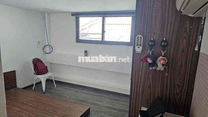 Pass phòng Nguyễn Kiệm Phú Nhuận, đầy đủ tiện nghi, cửa sổ